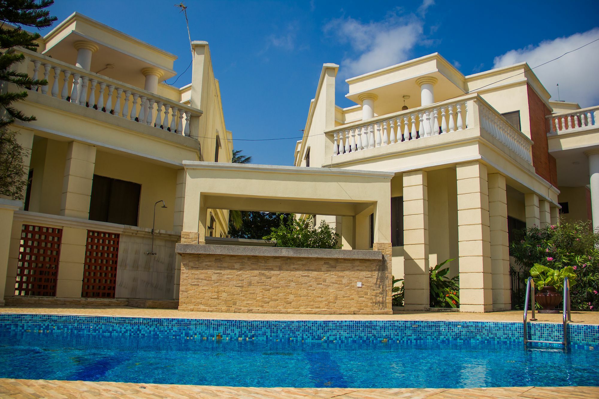 La Patriache Lodge Aliayabiagba Экстерьер фото