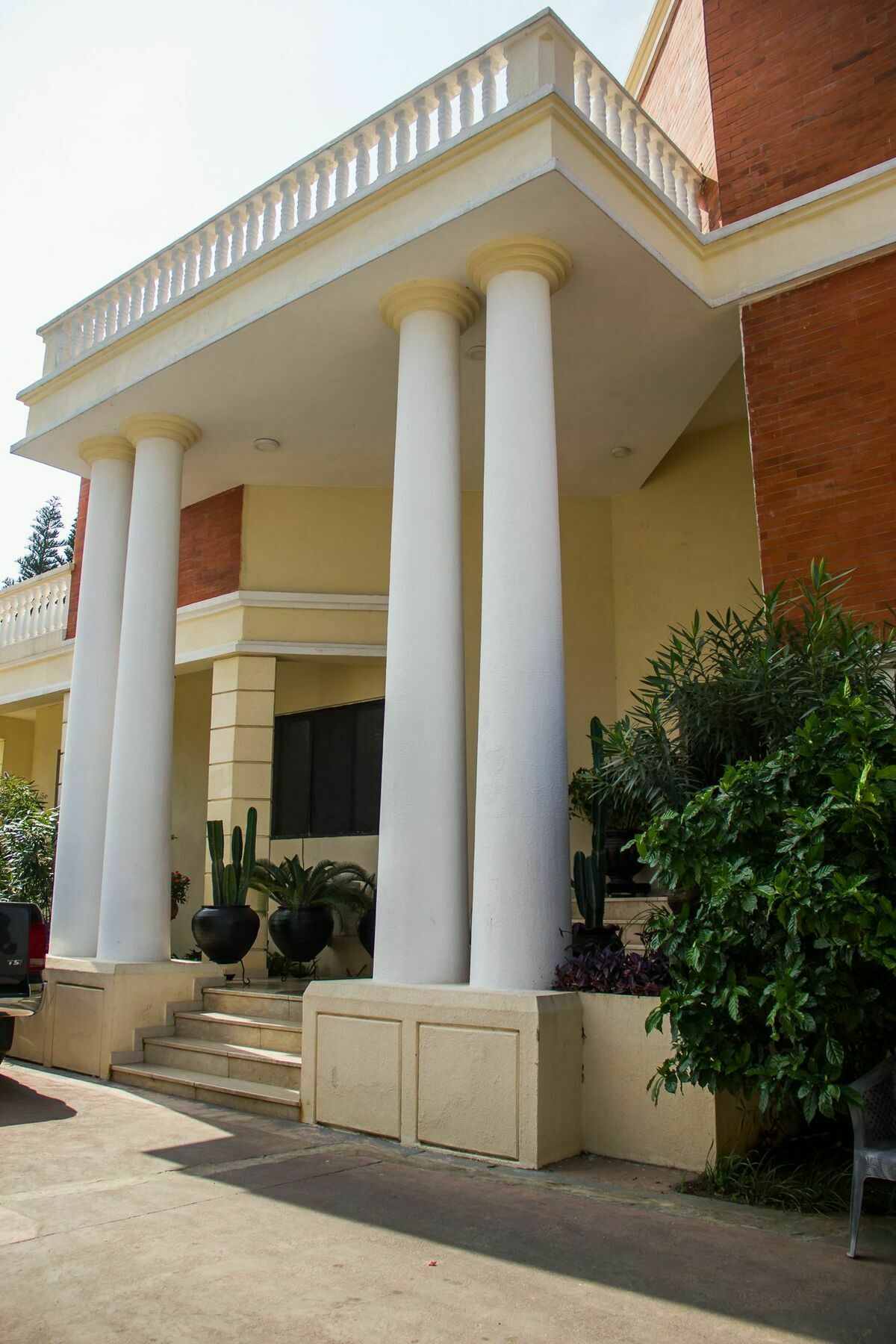 La Patriache Lodge Aliayabiagba Экстерьер фото